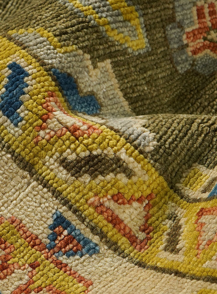 Medow Olivara Hand-Knotted Wool Rug