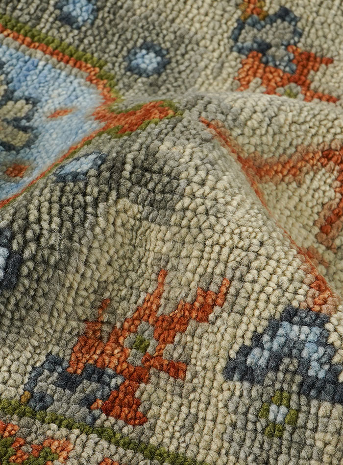 Reese Gray Hand-Knotted Wool Rug
