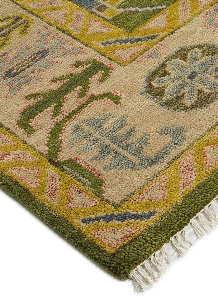 Medow Leaf Pastel Hand-Knotted Wool Rug