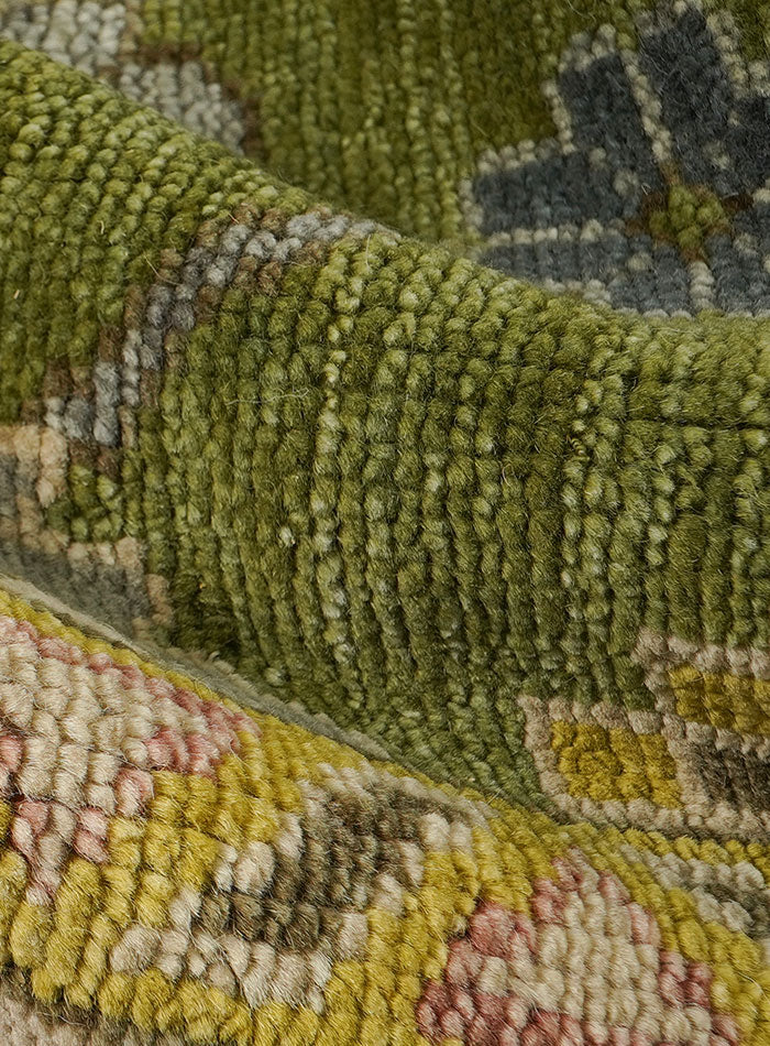 Medow Leaf Pastel Hand-Knotted Wool Rug