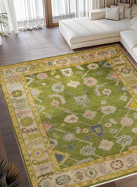 Medow Leaf Pastel Hand-Knotted Wool Rug