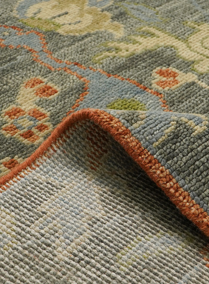 Pavonia Gray Fall Hand-Knotted Wool Rug
