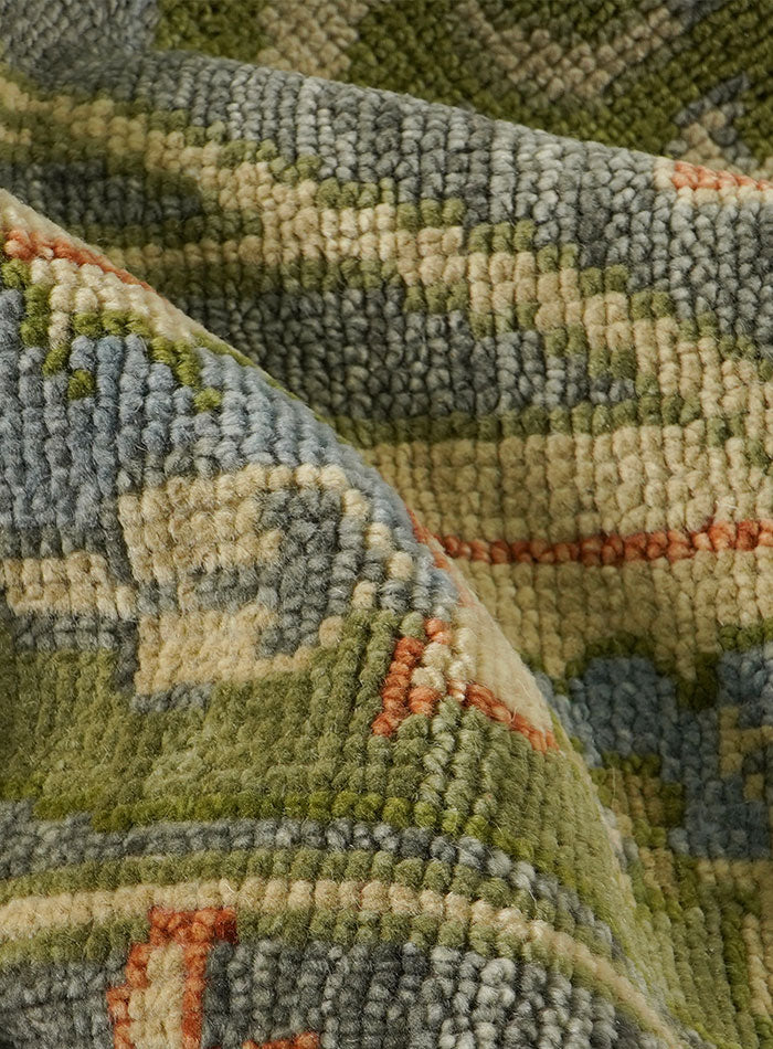 Pavonia Gray Fall Hand-Knotted Wool Rug