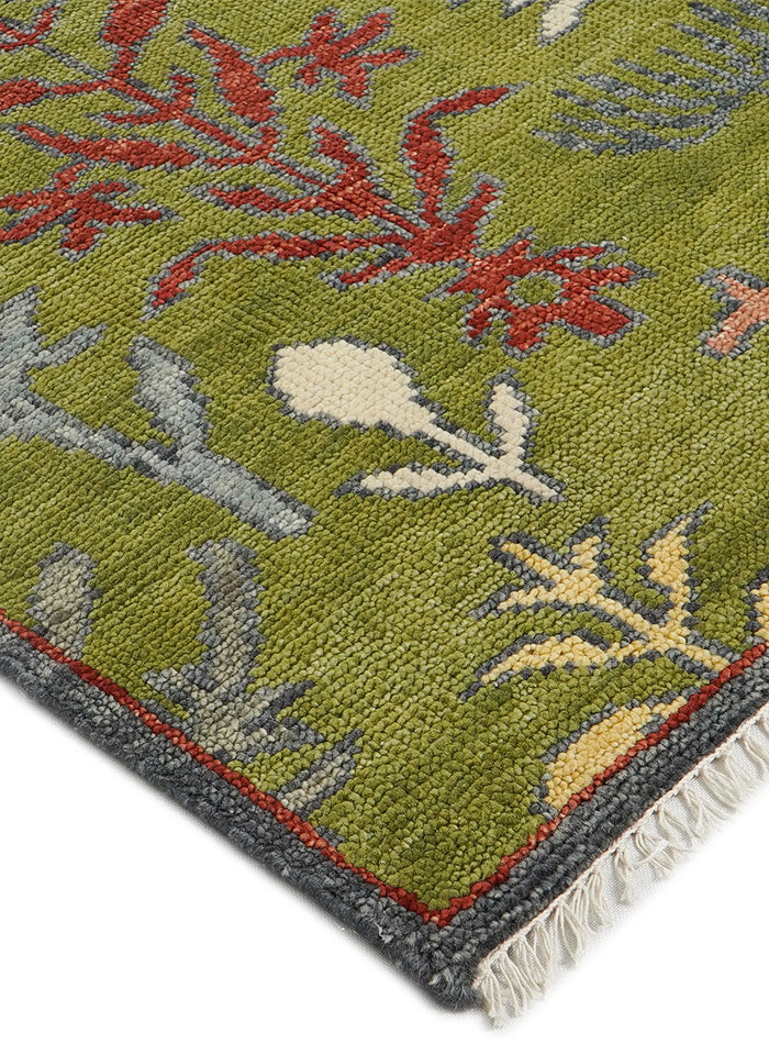 Lone Bloom Moss Garden Hand-Knotted Wool Rug