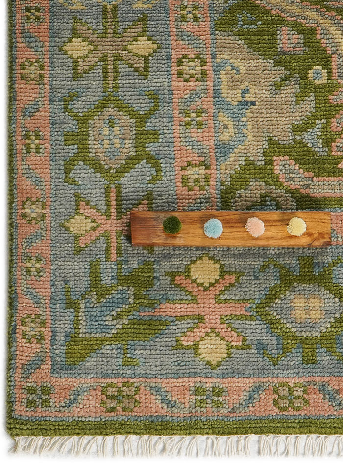 Lattice Verdance-Green Hand-Knotted Wool Rug