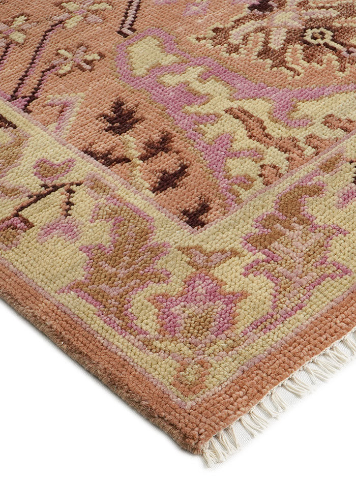 Meravine Peach Blush Hand-Knotted Wool Rug