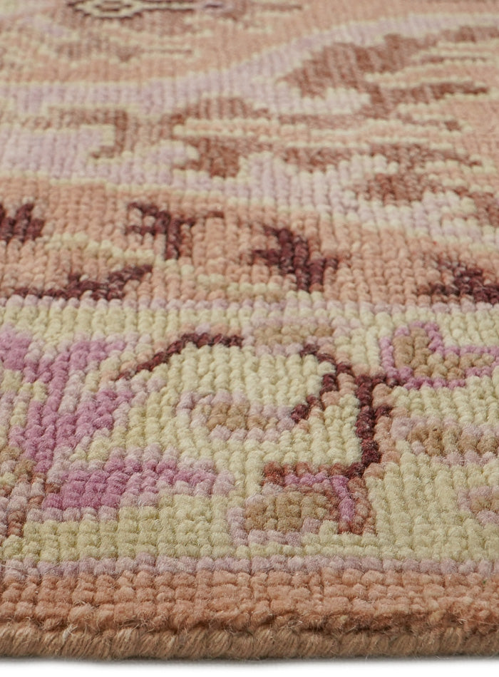 Meravine Peach Blush Hand-Knotted Wool Rug