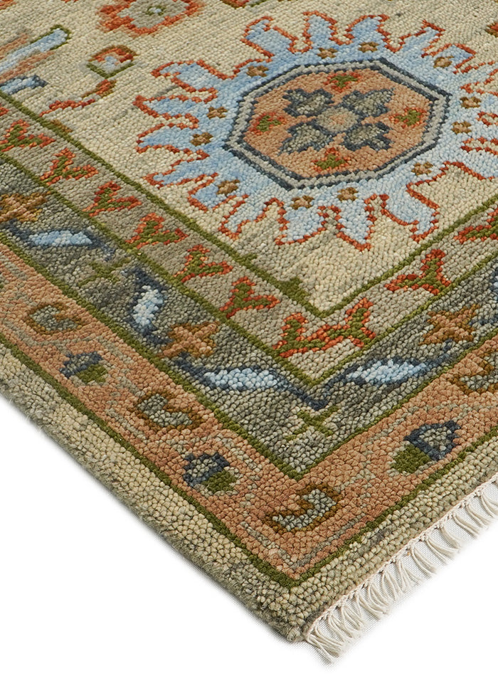 Reese Gray Hand-Knotted Wool Rug