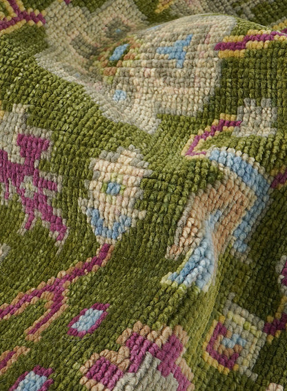 Reese Leaf Green Hand-Knotted Wool Rug