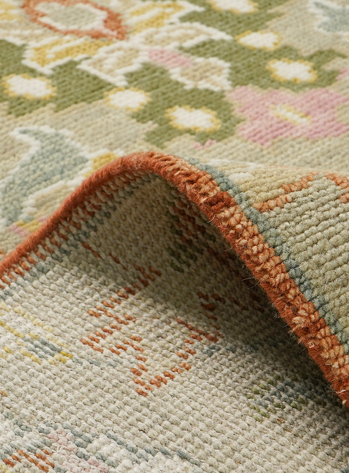 Pavonia Ashoak Hand-Knotted Wool Rug