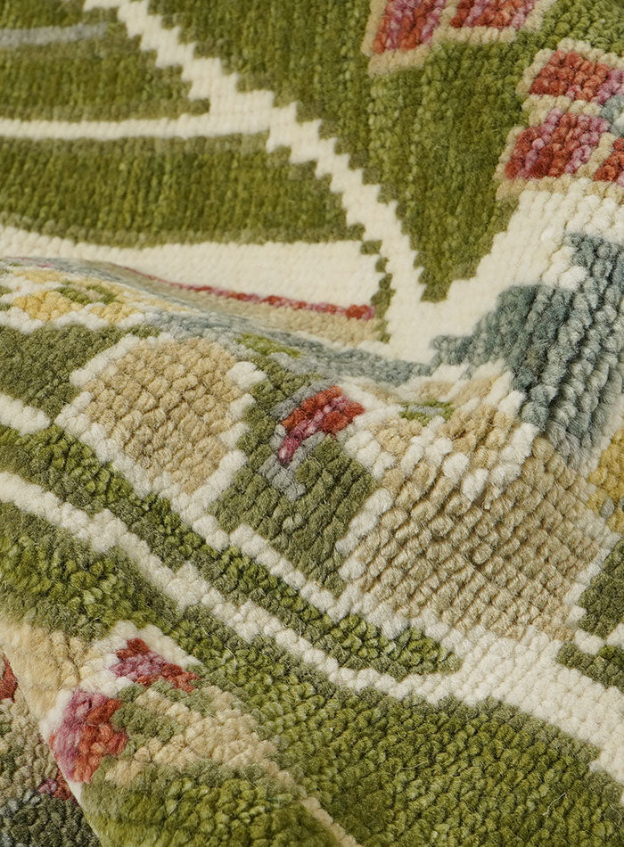 Pavonia Olivara Green Hand-Knotted Wool Rug