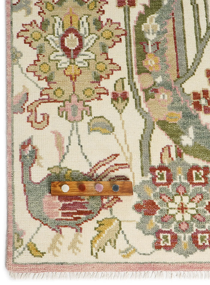 Pavonia Pearl-Blush Hand-Knotted Wool Rug