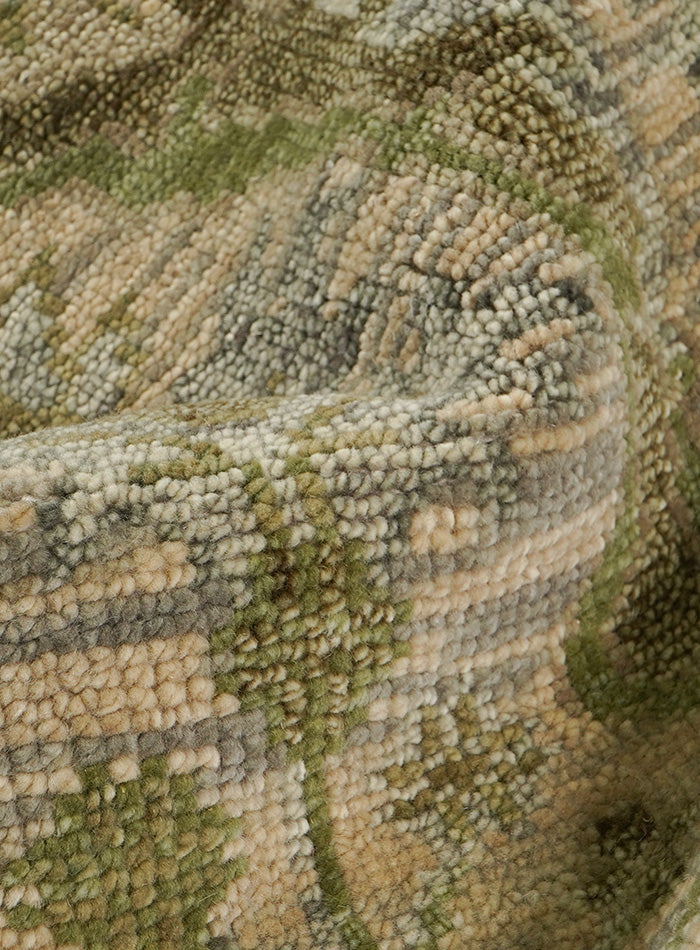 Meravine Earthy Green Hand-Knotted Wool Rug