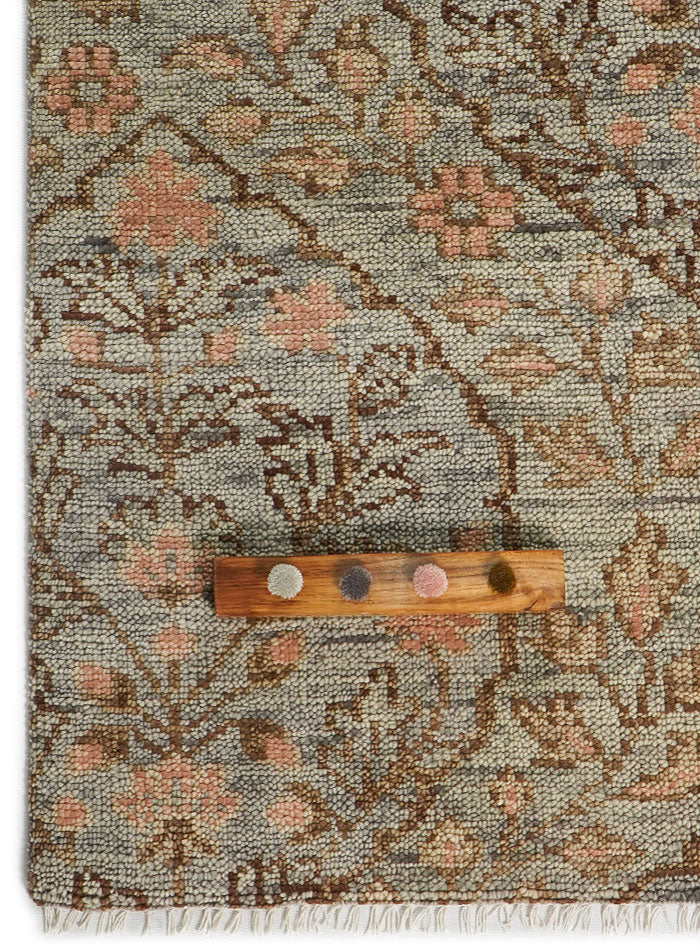 Floracomb Gray Fall Hand-Knotted Wool Rug