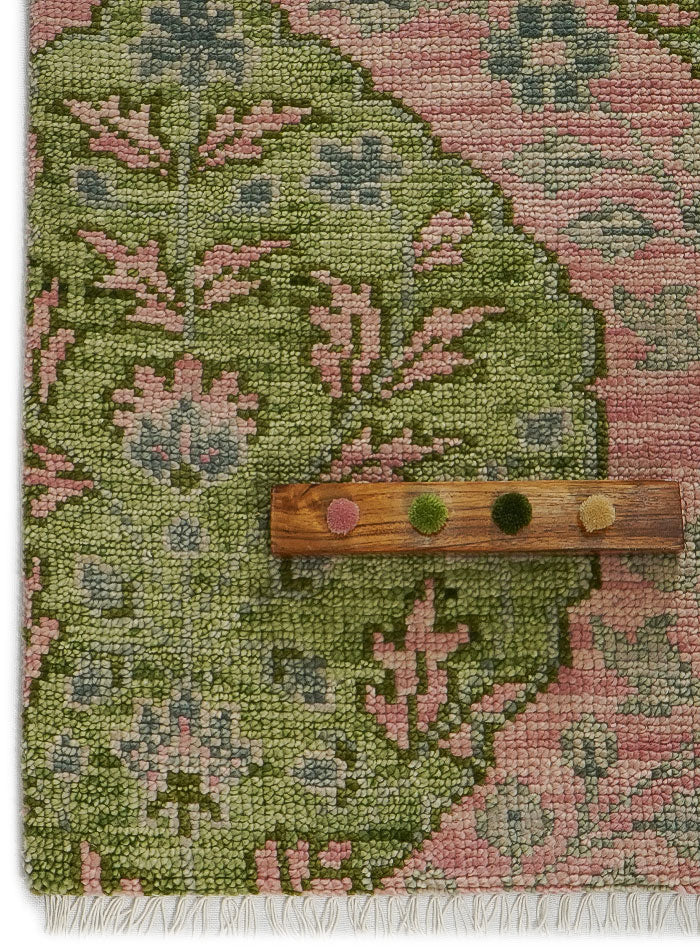Floracomb Leaf Blush Hand-Knotted Wool Rug