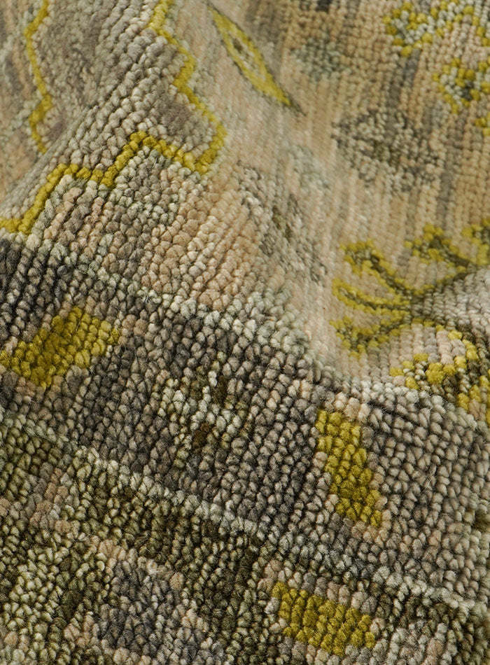 Splice Olive Sand Hand-Knotted Wool Rug