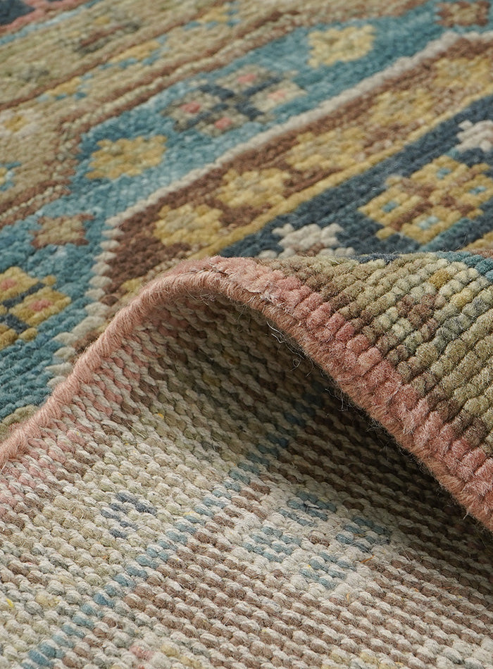 Zarmin Pink Mist Hand-Knotted Wool Rug
