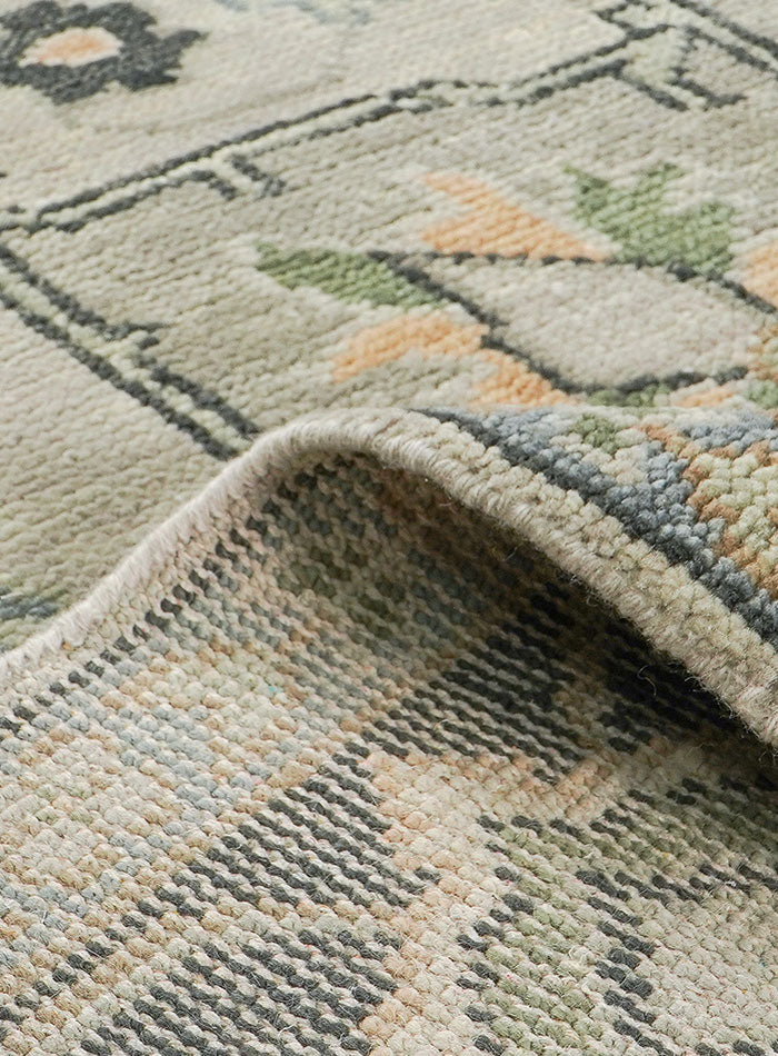 Beth Smoky Charcoal Hand-Knotted Wool Rug