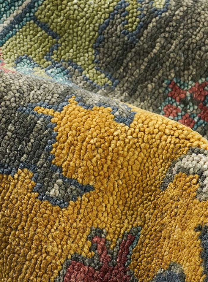 Donegal Distressed-Gray Hand-Knotted Wool Rug